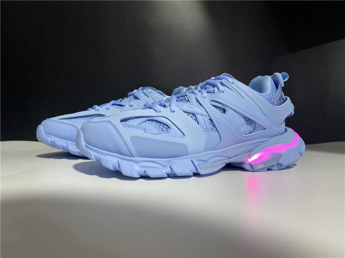 TB BLCG TRACK TRAINER LIGHT BLUE 542023 W2LA1 4800