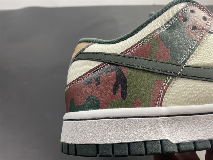 KICKWHO Nike Dunk Low SE Sail Multi-Camo DH0957-100