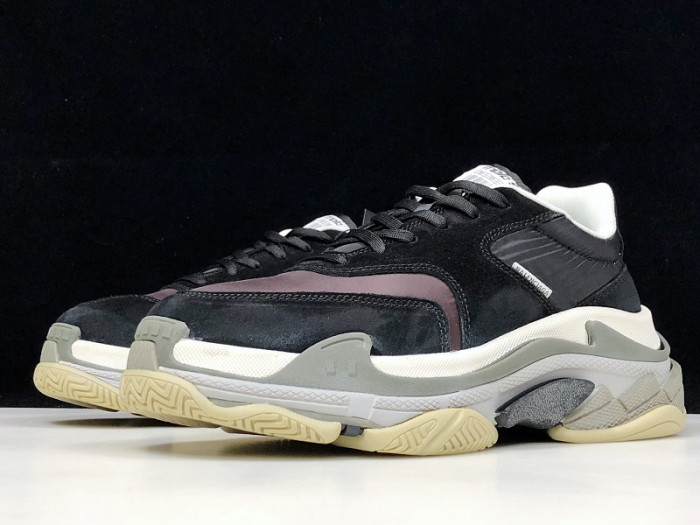 TB BLCG Triple S Black Burgundy 514008 W09S1 1058