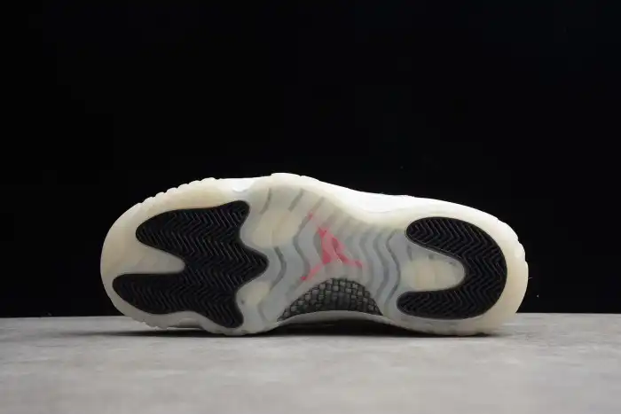 Affordable Air Jordan 11 Low SE Snake Light Bone CD6846-002