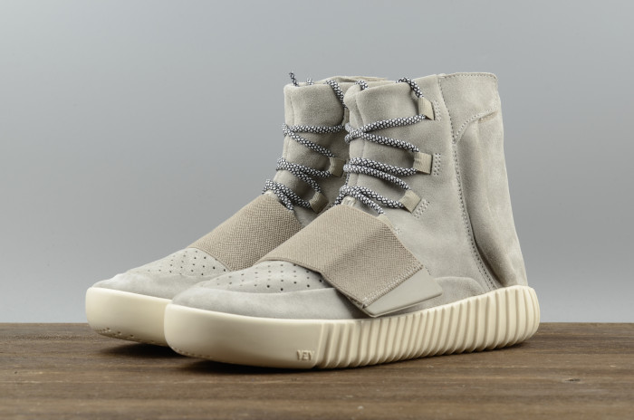 TB Kanye West x adidas Yeezy 750 Boost Grey B35309