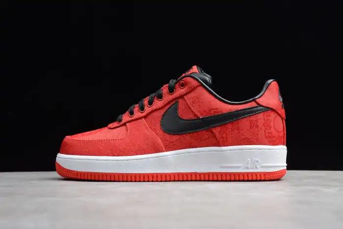 HYPE AIR FORCE 1 LOW CLOT 1WORLD 358701-601