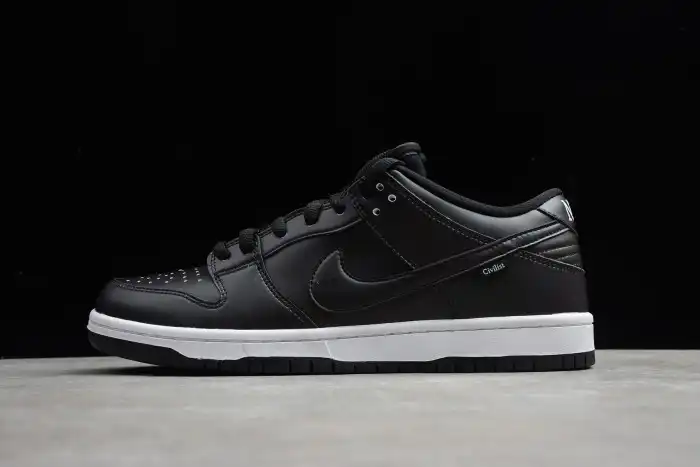 LY CIVILIST NIKE SB DUNK LOW NEW BOX CZ5123-001