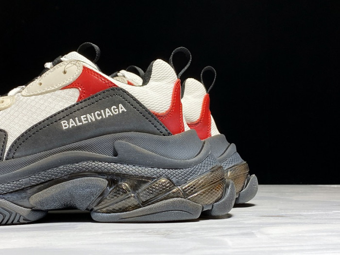 KICKWHO BLCG TRIPLE S SNEAKER 541624 W2FG1 1000