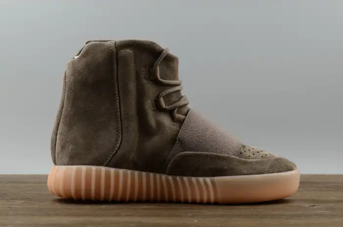 Rep LY adidas Yeezy 750 Boost Light Brown BY2456