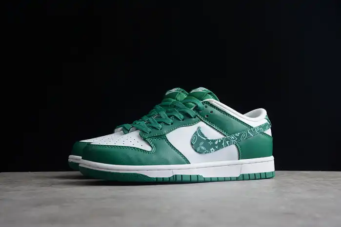 Reps LY Nike Dunk Low Essential Paisley Pack Green (W) DH4401-102