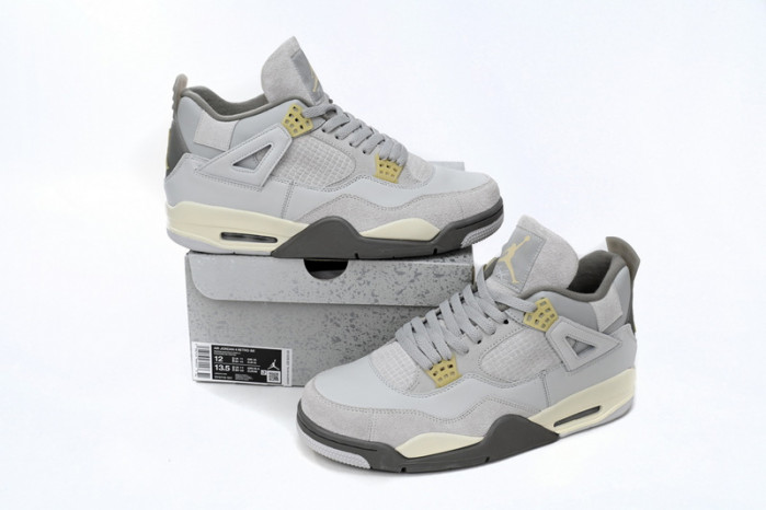 TB Jordan 4 Retro SE Craft Photon Dust DV3742-021