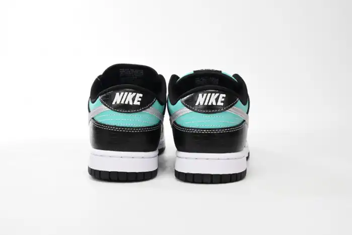 Bmlin Shoes Nike Dunk SB Low Diamond Supply Co. 