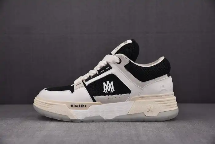 BK AR1M1 Sneaker MF8012-111