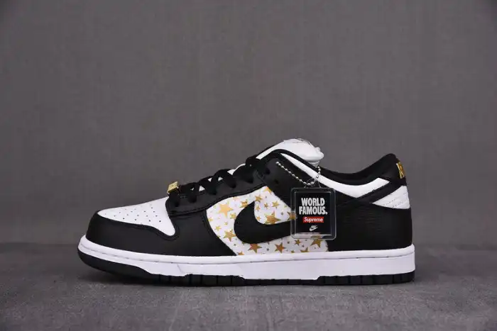 LY Nike SB Dunk Low Supre* Stars Black (2021) DH3228-102