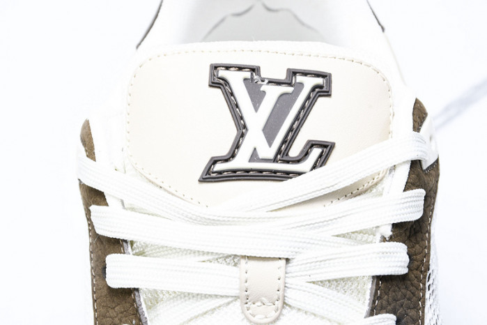 TB LV TRAINER SNEAKER 24051004