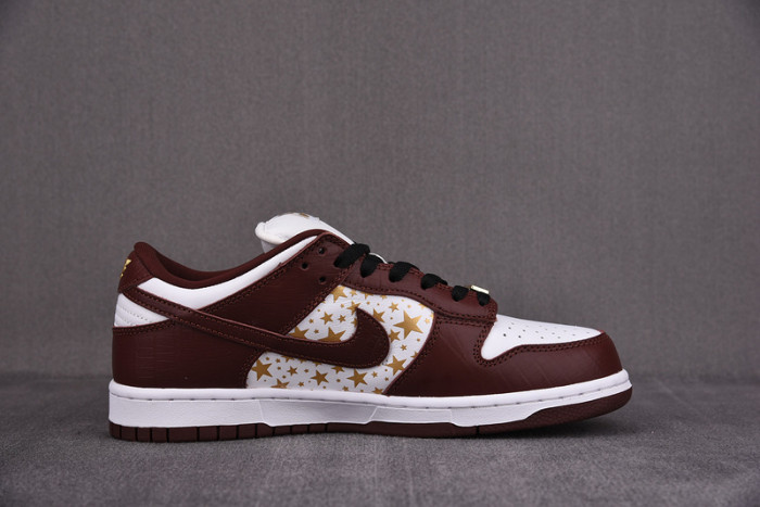 KICKWHO Nike SB Dunk Low Supre* Stars Barkroot Brown (2021) DH3228-103