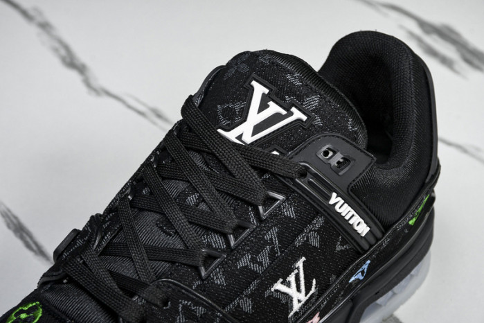 TB LV TRAINER SNEAKER 24111502