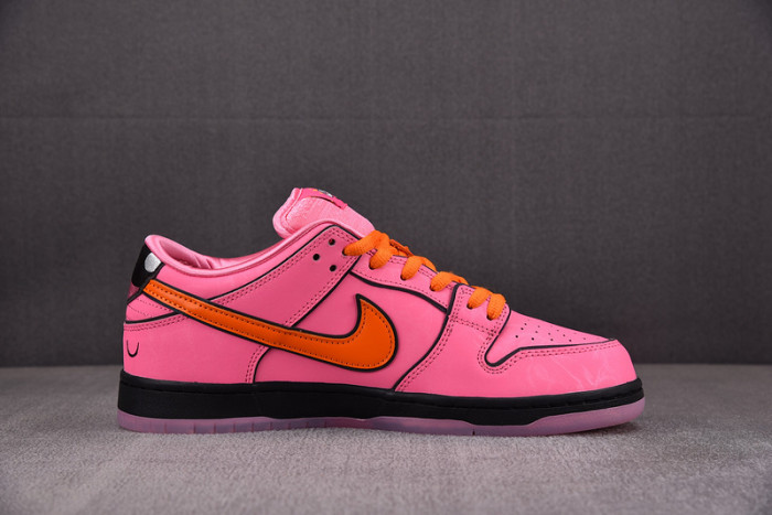 TB The Powerpuff Girls x Nike SB Dunk Low Blossom FD2631-600