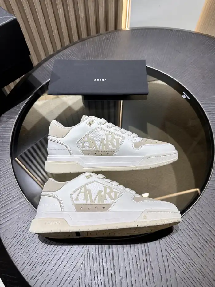 Rep Husky AR1M1 Low-Top Sneaker