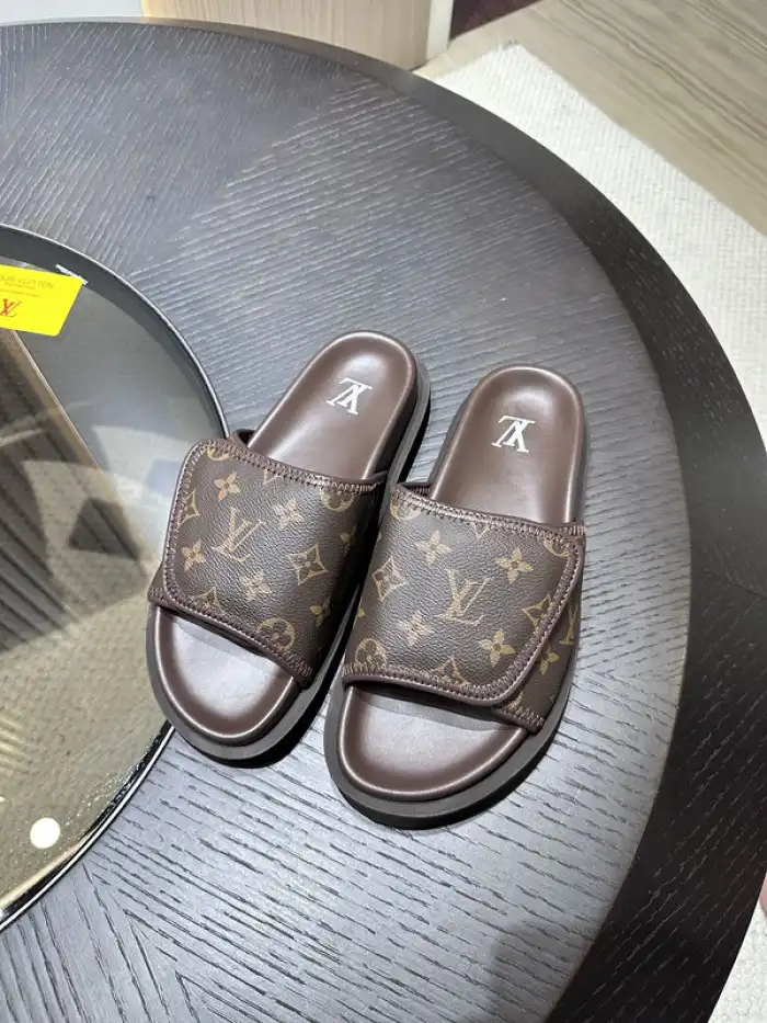 Cheap LY LV Miami Mule 24052701