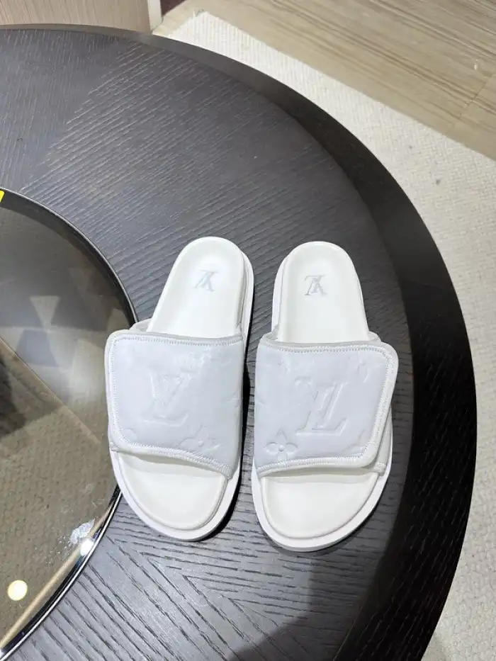 Rep LY LV Miami Mule 24052721