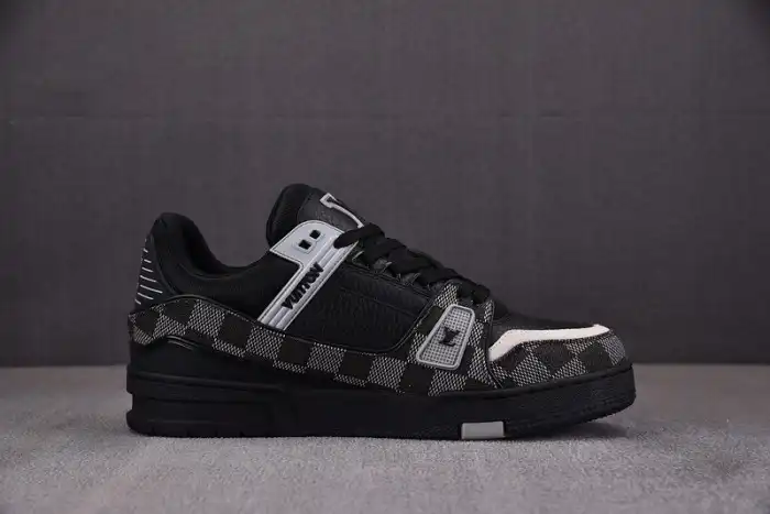 Bmlin Shoes LV TRAINER SNEAKER 24062702