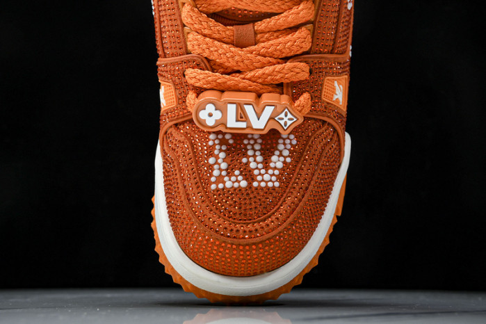 TB LV TRAINER MAXI 24111601