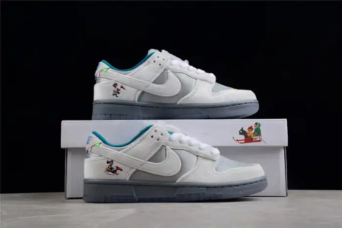 Rep Husky Nike Dunk Low Ice (W) DO2326-001