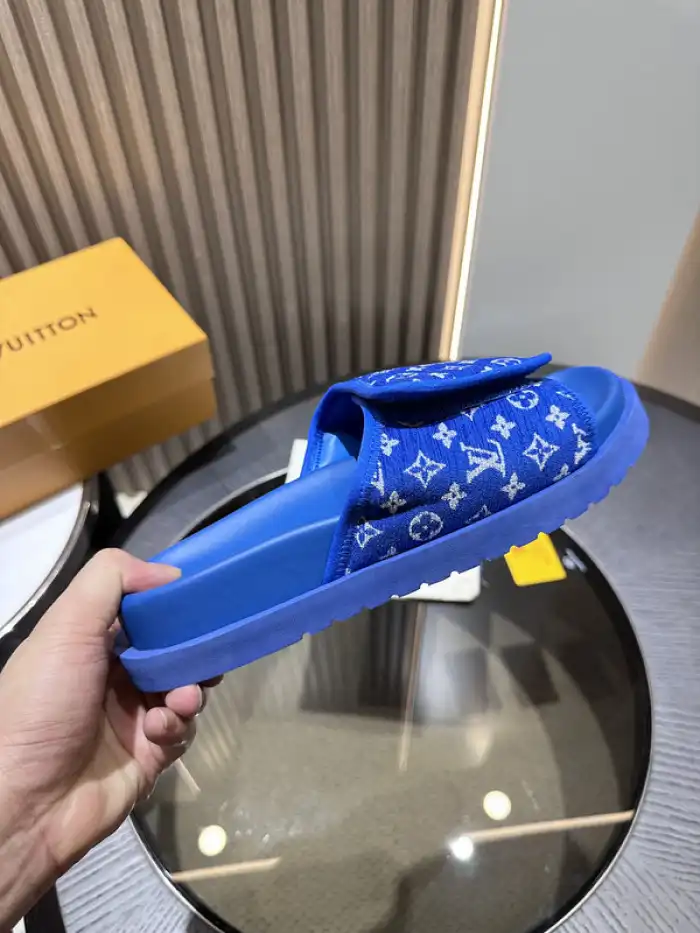 Reps LY LV Miami Mule 24052709