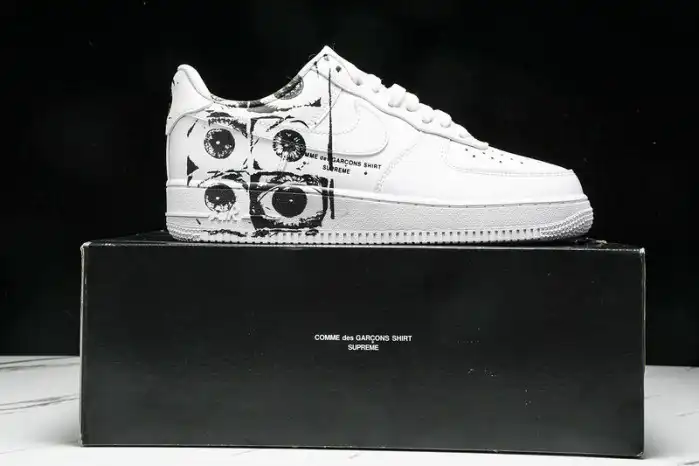 Bmlin Shoes Nike Air Force 1 Low Supreme Comme des Garcons Shirt 923044-100