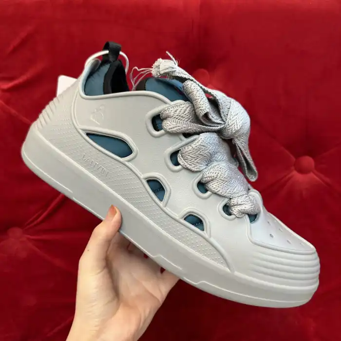 Rep LY LANVIN CURB SNEAKERS (With a replaceable liner)