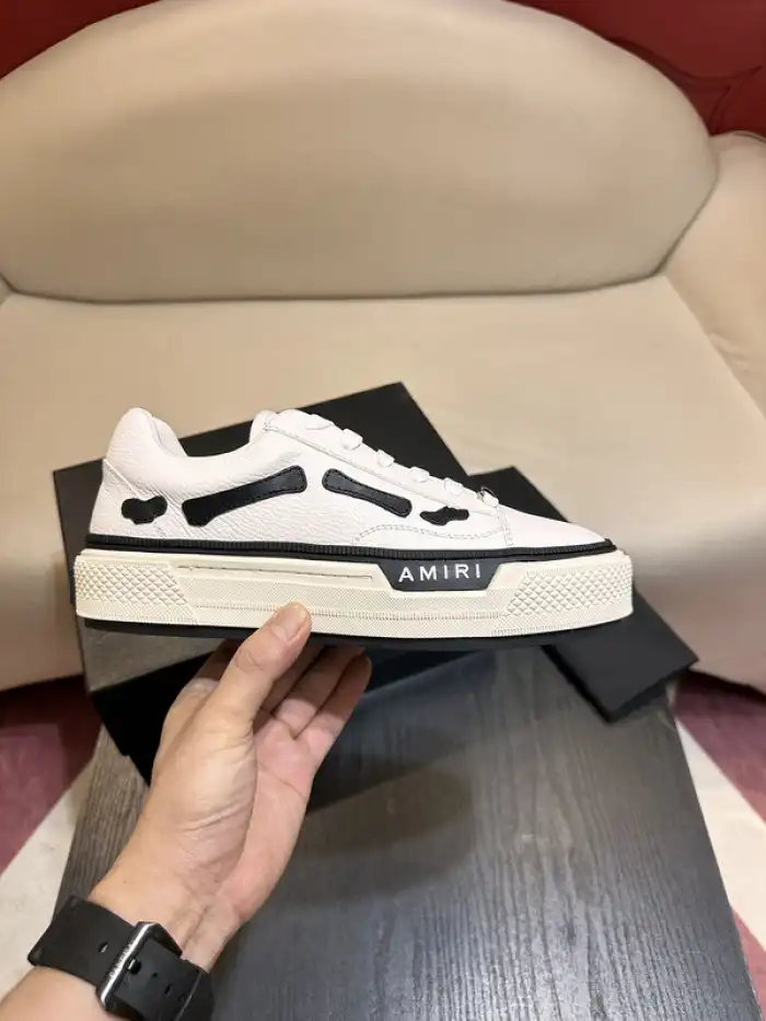 Rep LY AR1M1 Sneaker 24112709