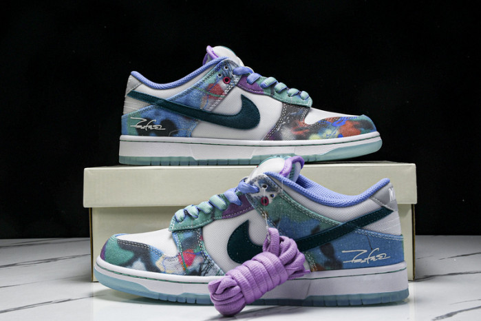 TB Nike SB Dunk Low Futura Laboratories Bleached Aqua HF6061-400