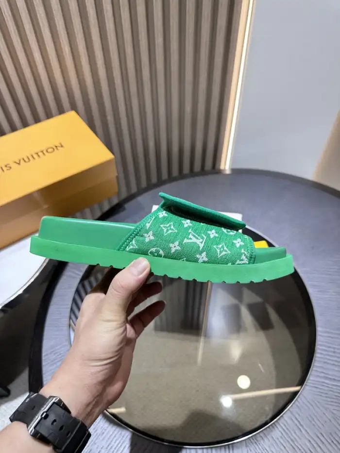 Reps LY LV Miami Mule 24052710