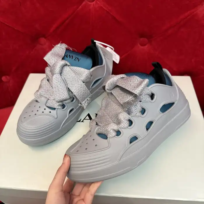 Rep LY LANVIN CURB SNEAKERS (With a replaceable liner)