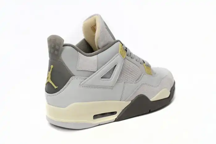 Cheap Jordan 4 Retro SE Craft Photon Dust DV3742-021