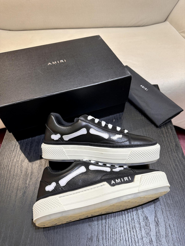 TB AR1M1 Sneaker 24112710