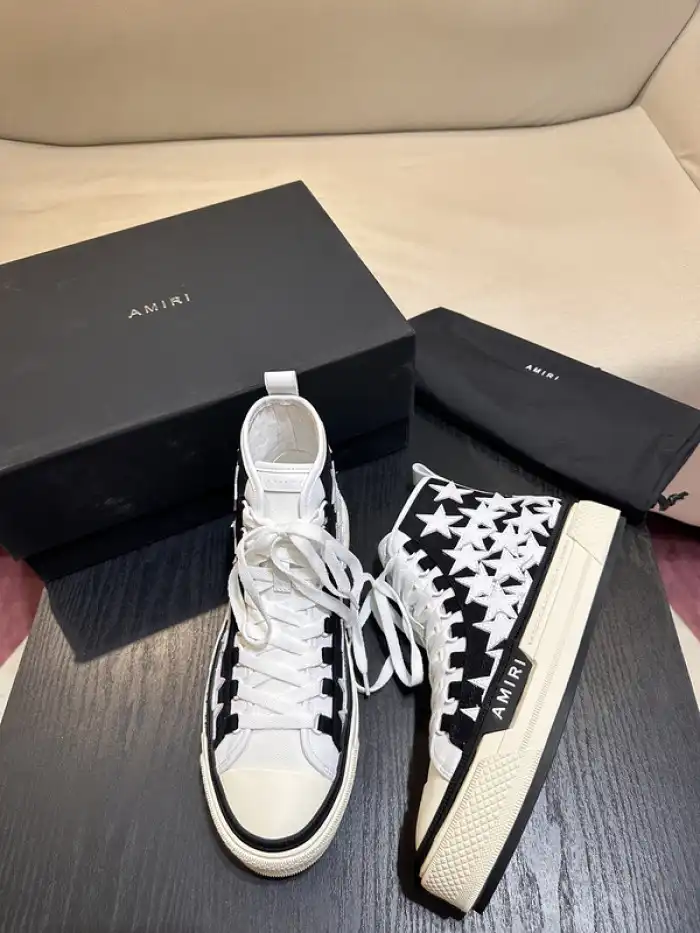 LY AR1M1 Sneaker 24112712