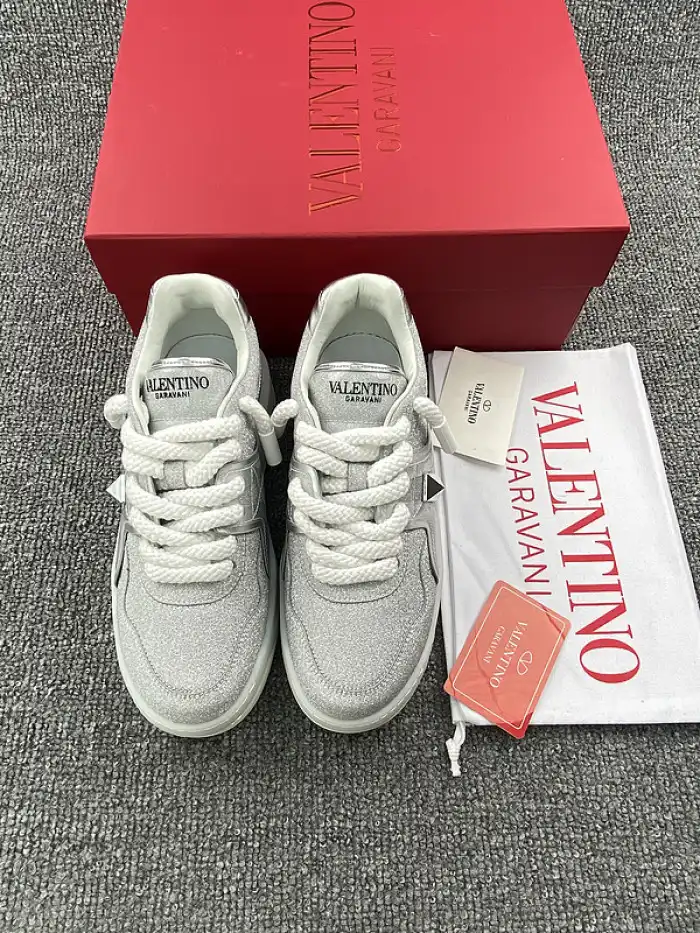 Cheap LY VALENTIN0 SNEAKER