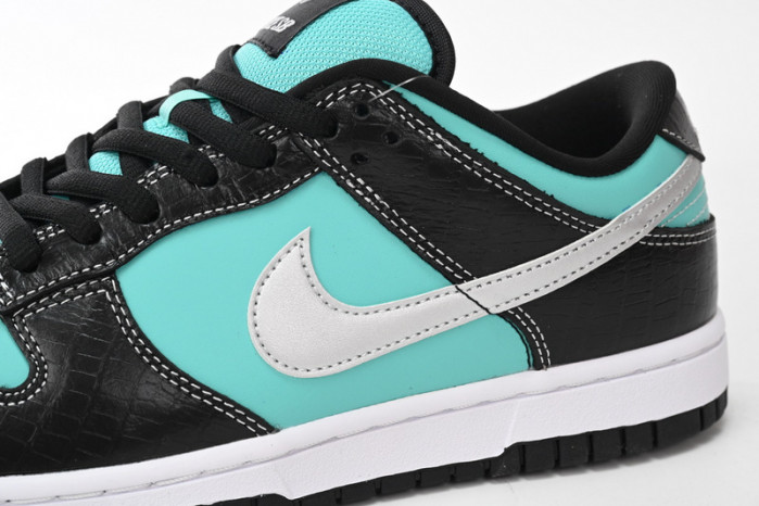 KICKWHO Nike Dunk SB Low Diamond Supply Co. "Tiffany" 304292-402