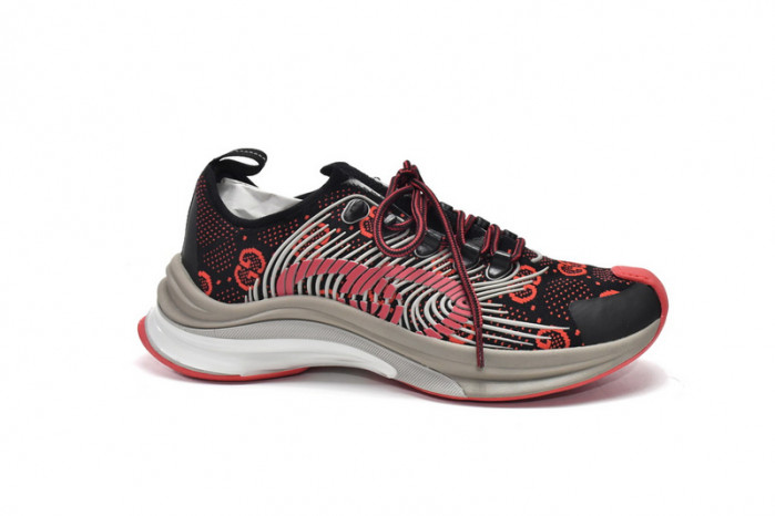 KICKWHO Gucc Run Sneakers Black Red