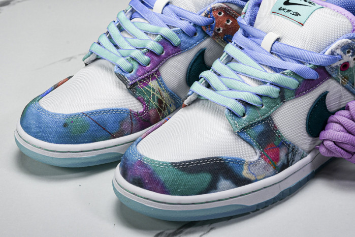 TB Nike SB Dunk Low Futura Laboratories Bleached Aqua HF6061-400