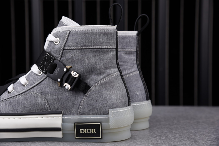 TB DR B23 OBLIQUE HIGH TOP SNEAKER