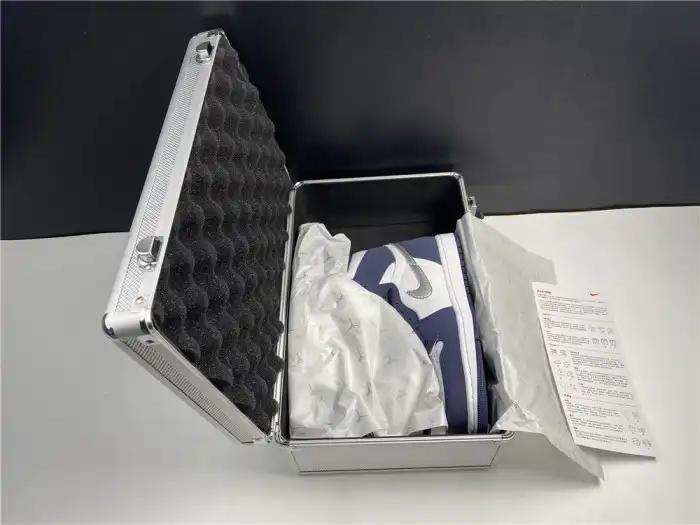 Kicked Out Shoe Store AIR Jordan 1 Retro High Midnight Navy (2020) DC1788-100