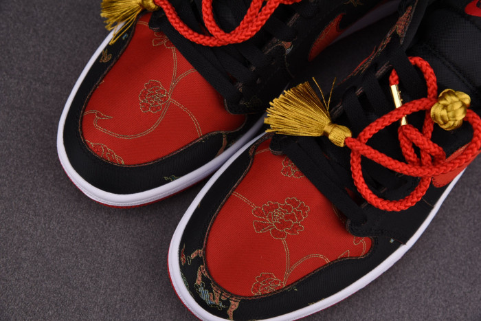 TB Jordan 1 Low OG Chinese New Year DD2233-001