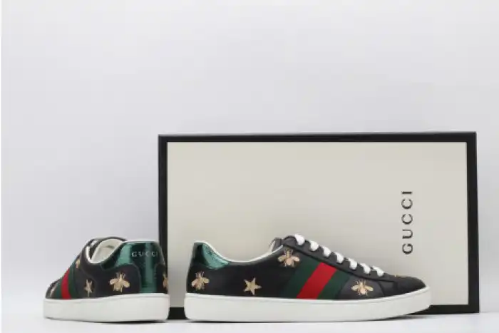 Rep LY GUCC ACE EMBROIDERED LOW-TOP SNEAKER 386750 A38F0 1079