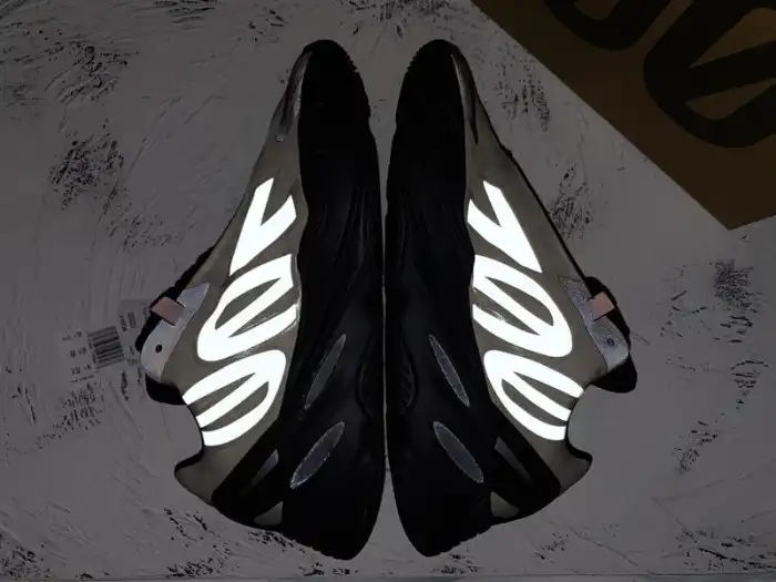 Cheap LY Adidas Yeezy Boost 700 MNVN Bone FY3729