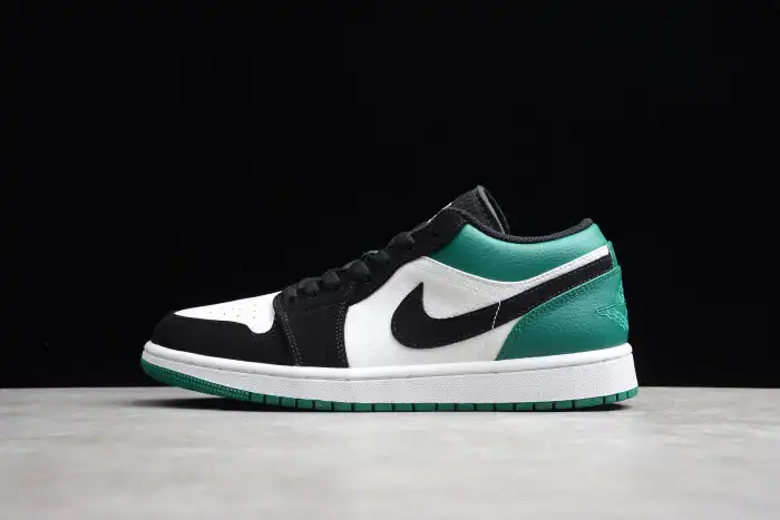 Husky Air Jordan 1 Low White Black Mystic Green 553558-113