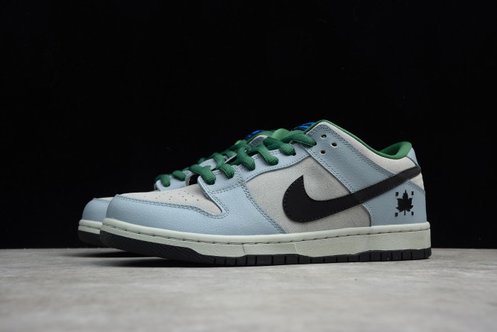 KICKWHO Nike Dunk SB Low Maple Leaf Central Park 313170-021