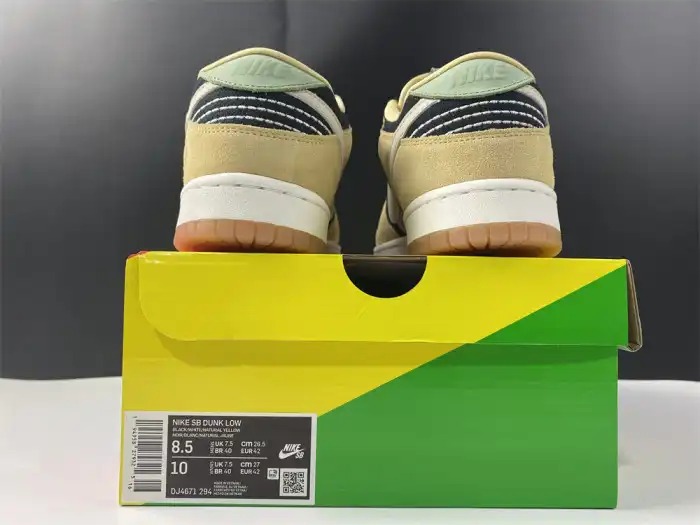 Reps LY Nike Dunk Low Rooted in Peace DJ4671-294