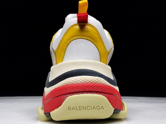 KICKWHO BLCG Triple S Cream Yellow Red 524038 W09O5 9035