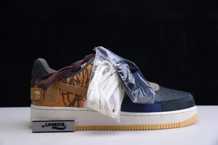 Reps LY AIR FORCE 1 LOW TRAVIS SCOTT CACTUS JACK CN2405-900