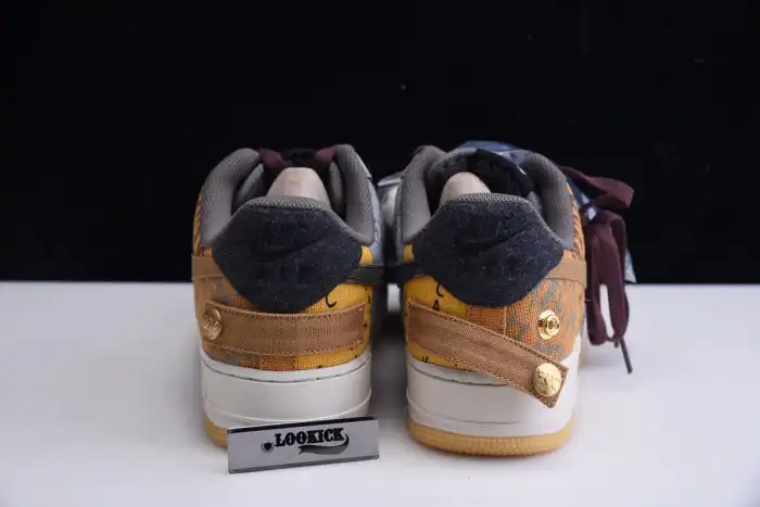 Reps LY AIR FORCE 1 LOW TRAVIS SCOTT CACTUS JACK CN2405-900