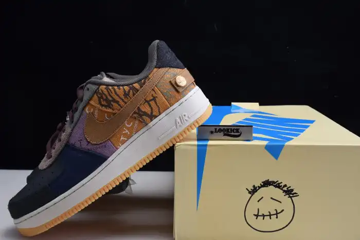 Reps LY AIR FORCE 1 LOW TRAVIS SCOTT CACTUS JACK CN2405-900